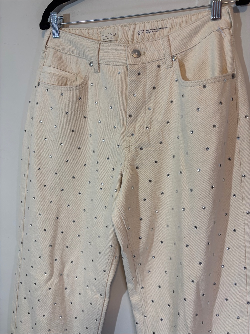 Pilcro Cream Rhinestone Sparkle Relaxed Cuff Jeans Anthropologie Bedazzled Gem